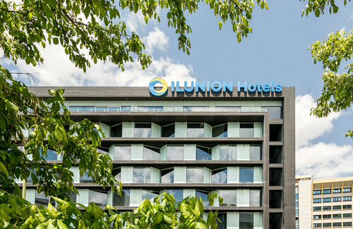 Гостиница Hotel Ilunion Atrium в Мадриде