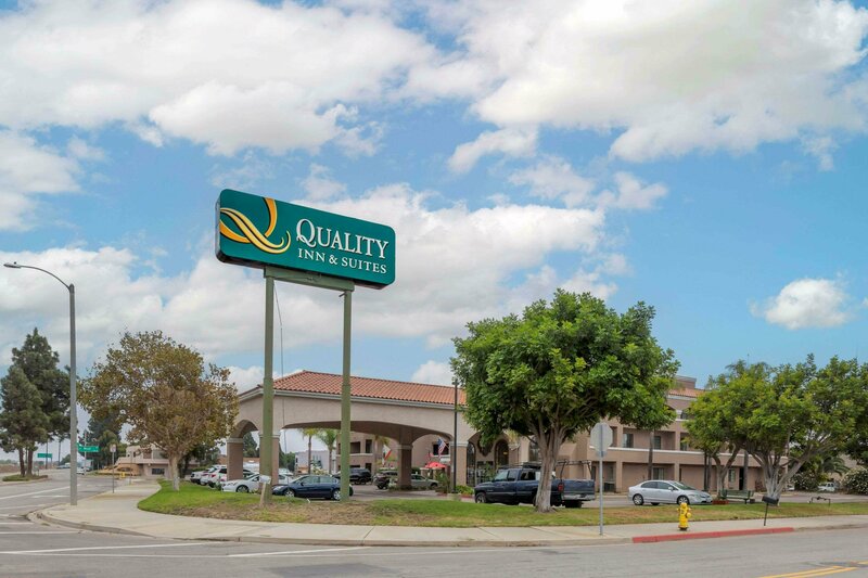 Гостиница Quality Inn & Suites Camarillo - Oxnard