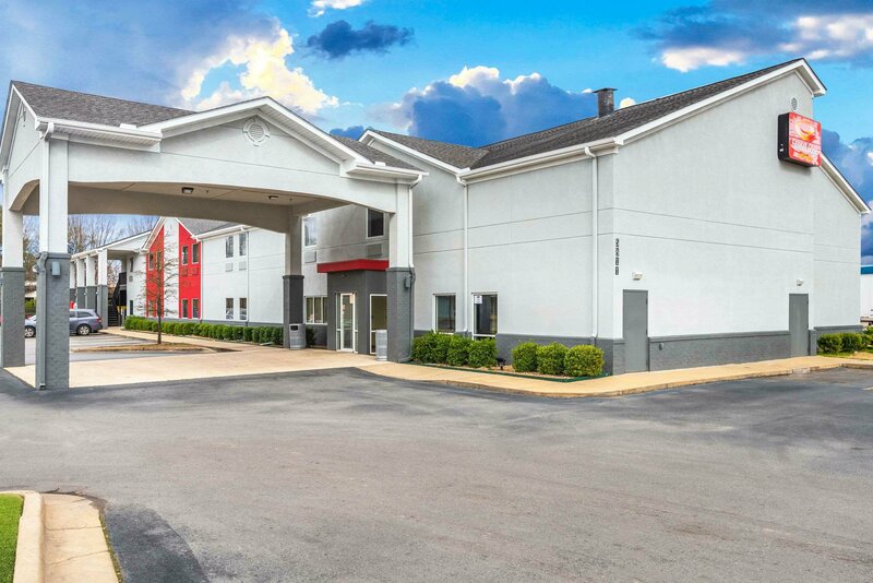 Гостиница Econo Lodge Inn & Suites Pritchard Road North Little Rock