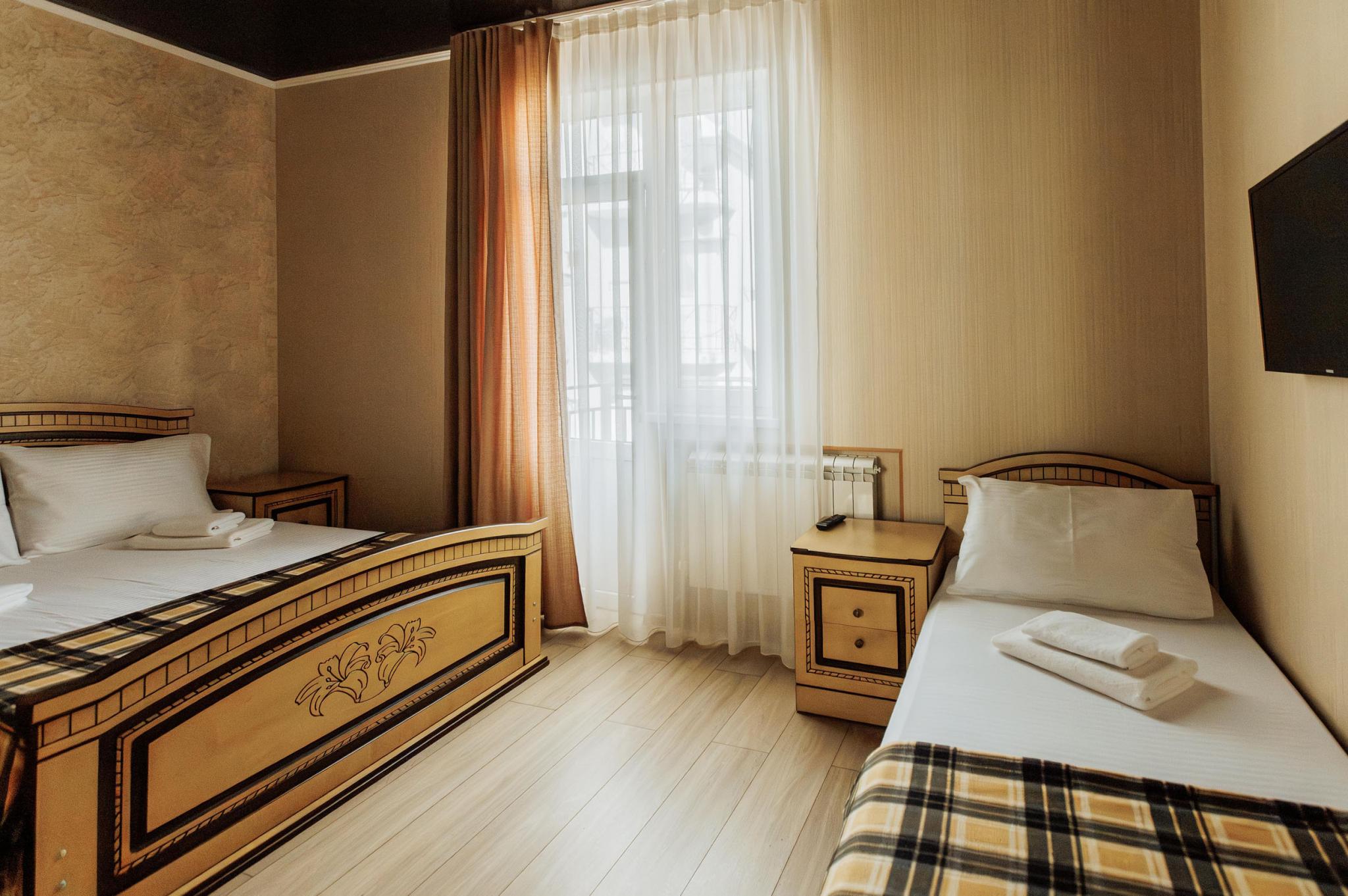 Фото Диана Аллама групп