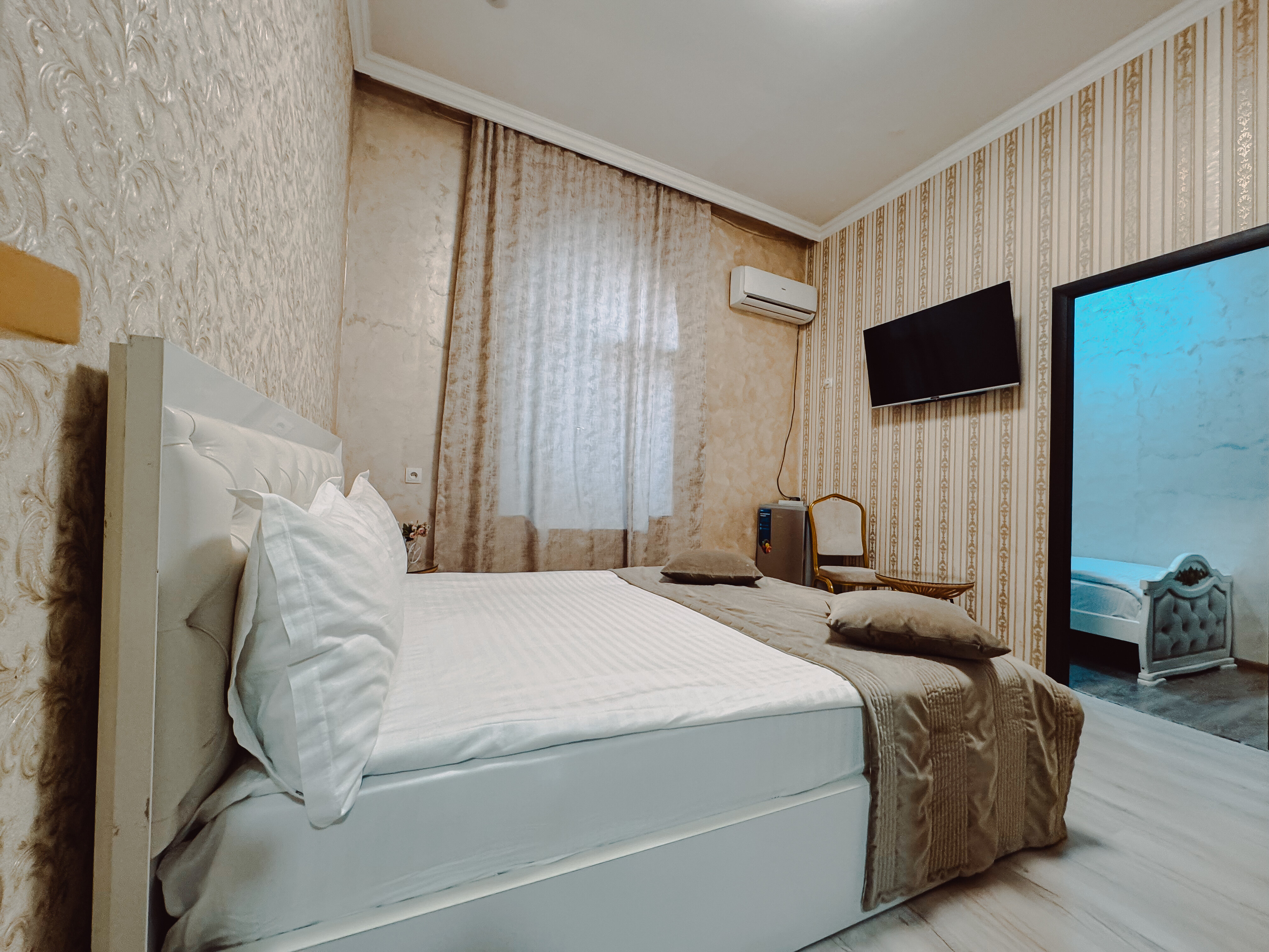 Фото Yerevan hotel