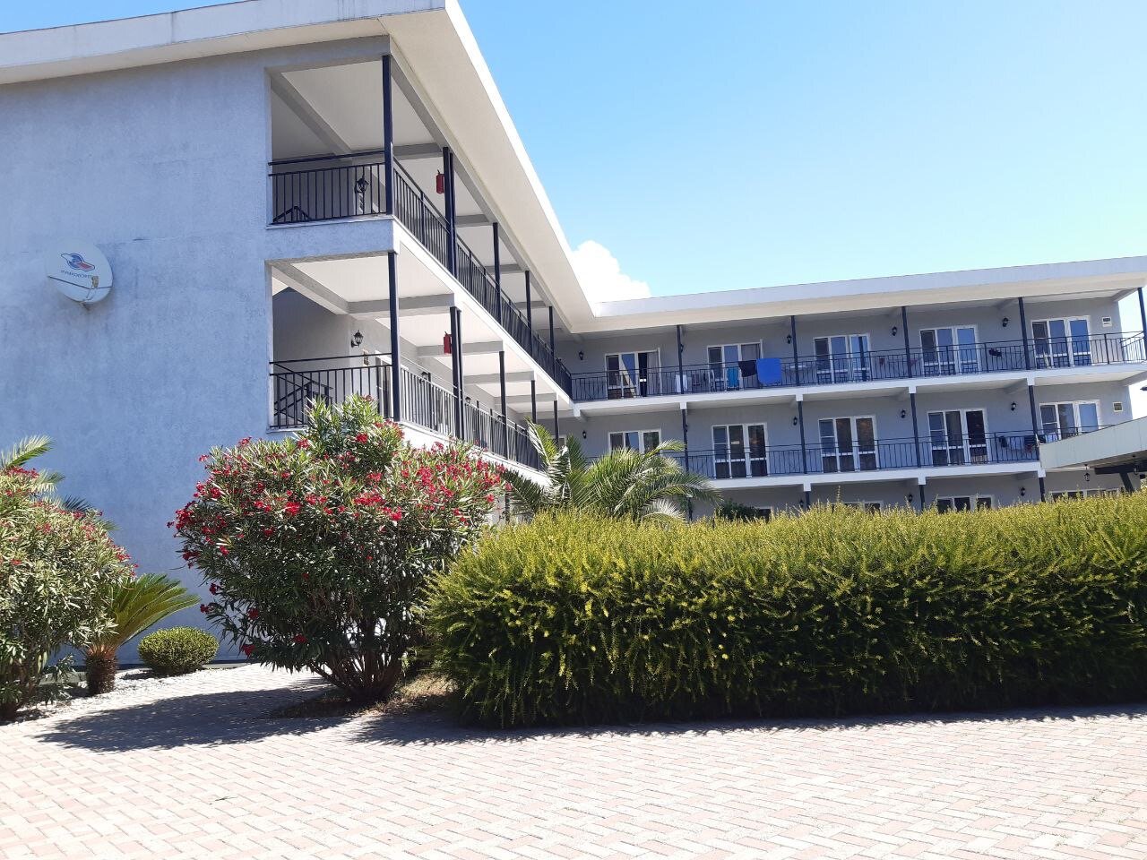 Фото Mandarin Hotel