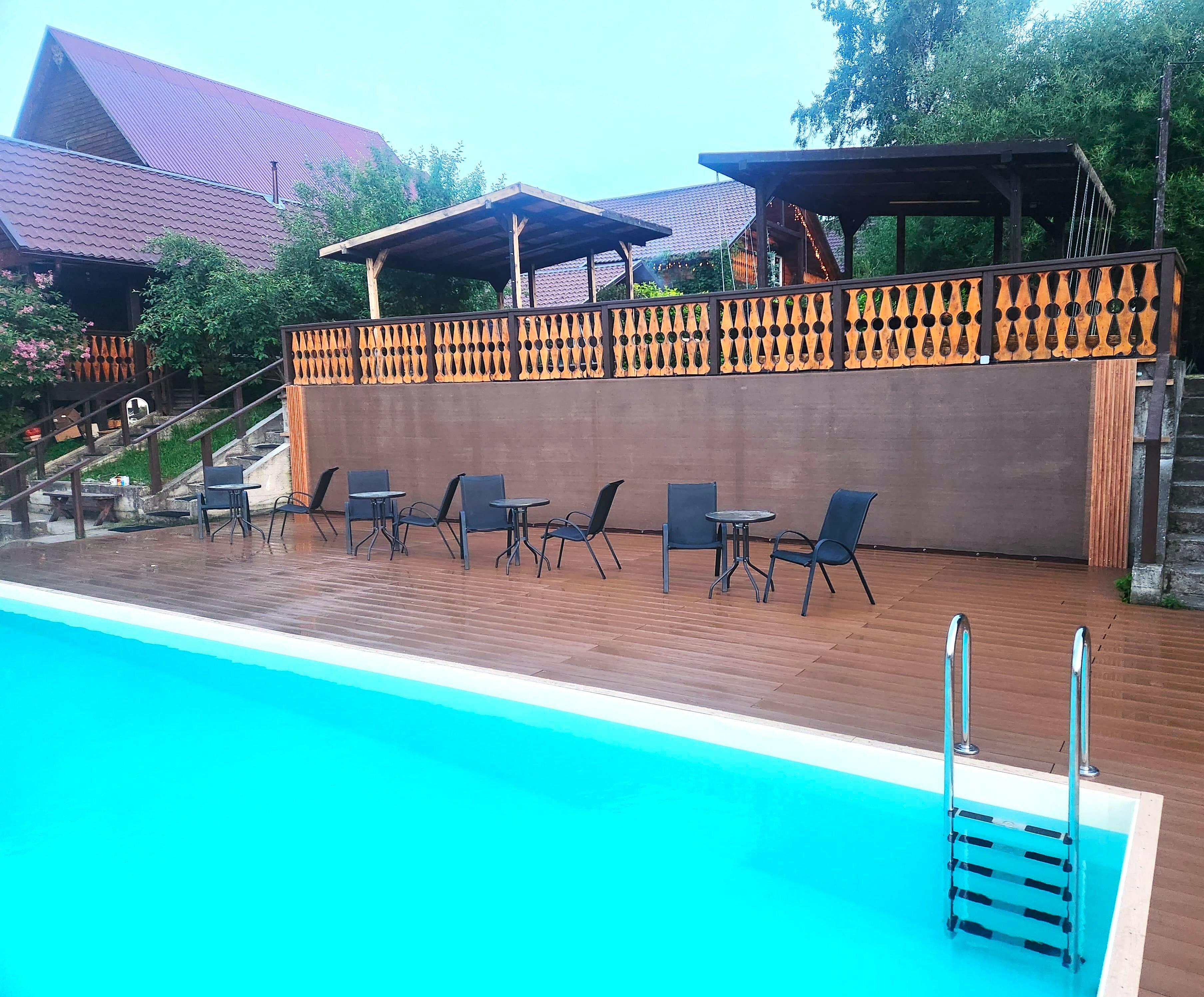 Фото E. L. K. I.