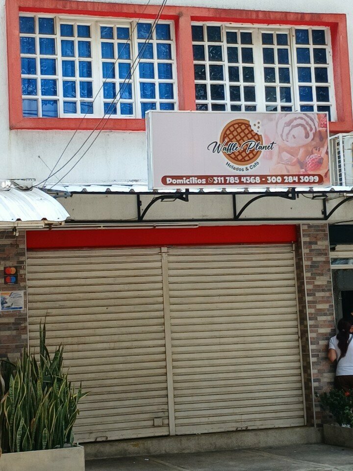 Ice cream Waffle Planet, Cali, photo