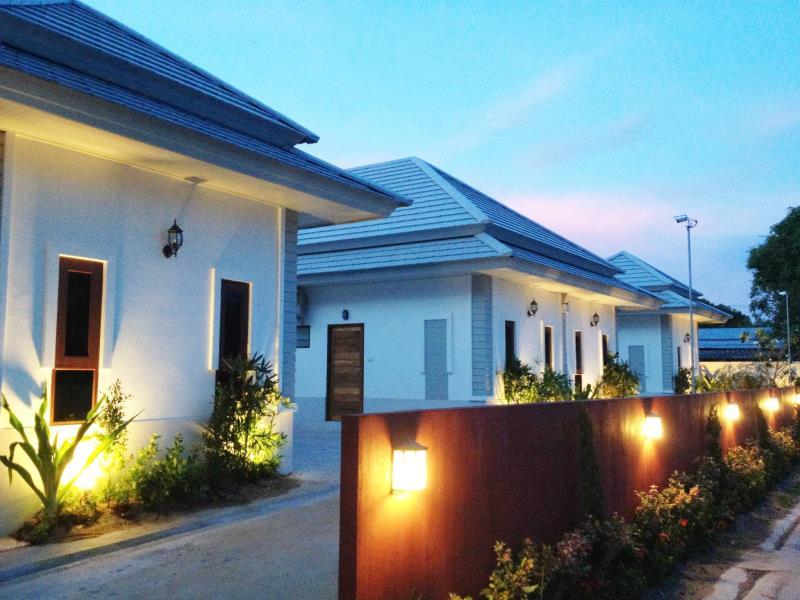 Фото The Sixnature Resort Bangsaen