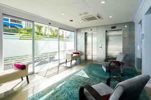 Гостиница R Hotel Kingston