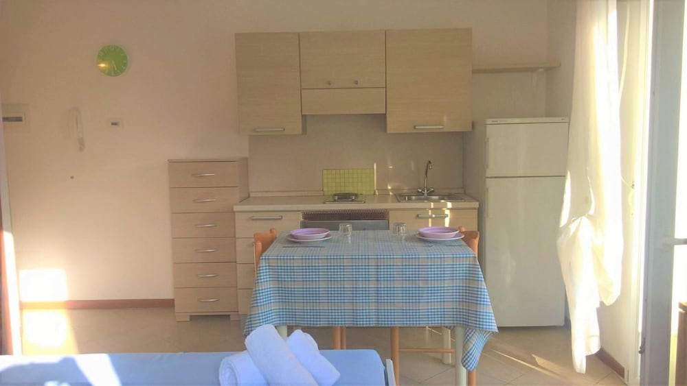 Фото Residence Uno Studio & Suites