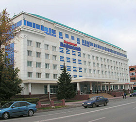 Гостиница Нефтяник