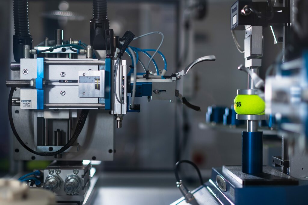 Building maintenance Ali Technical Engineering Workshop, Abu Dhabi, photo