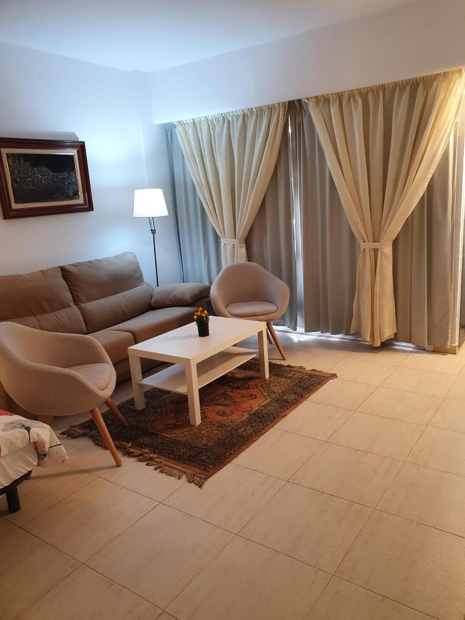 Фото Hotel Pyr Fuengirola