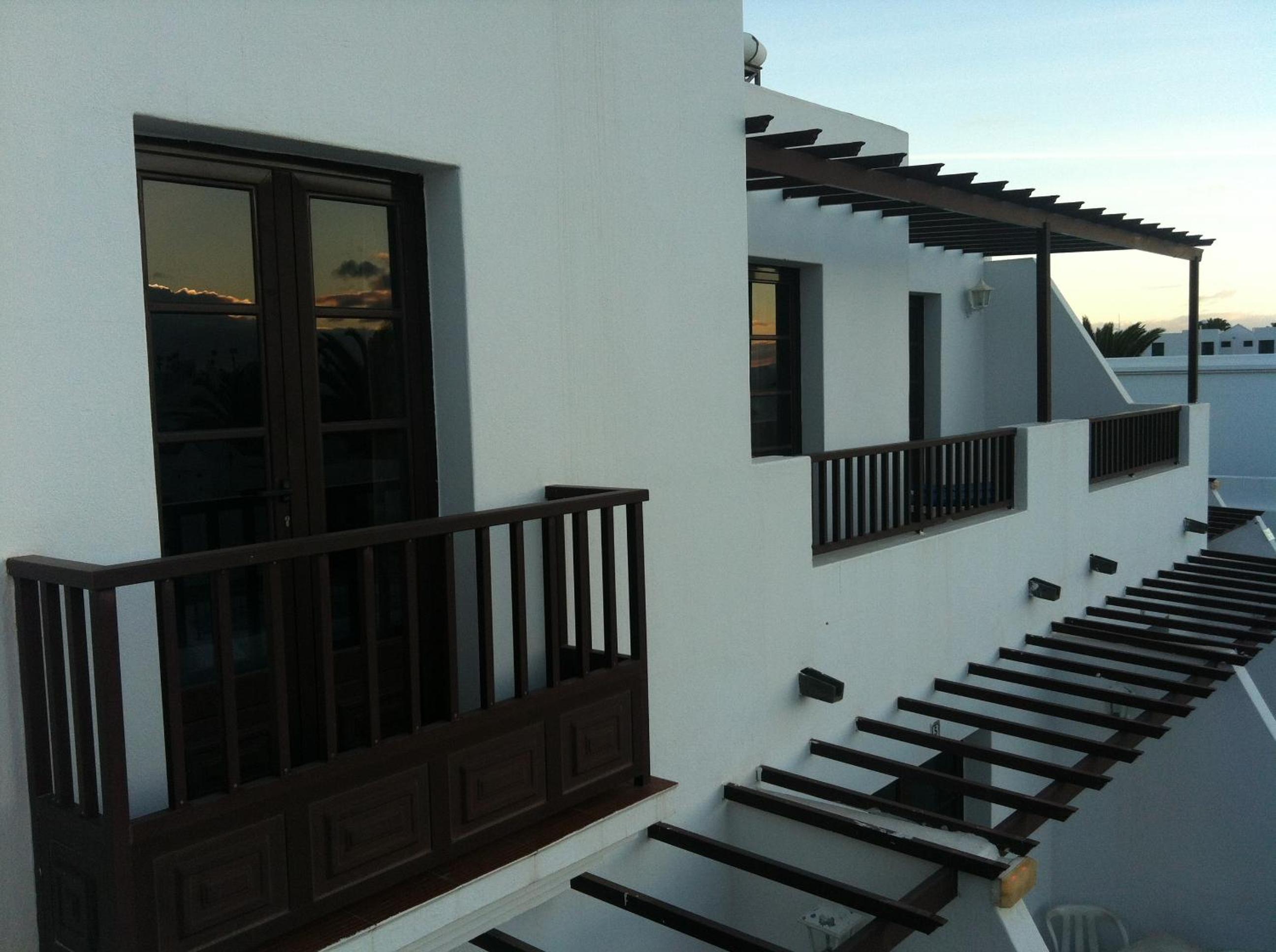 Фото Apartamentos La Laguneta