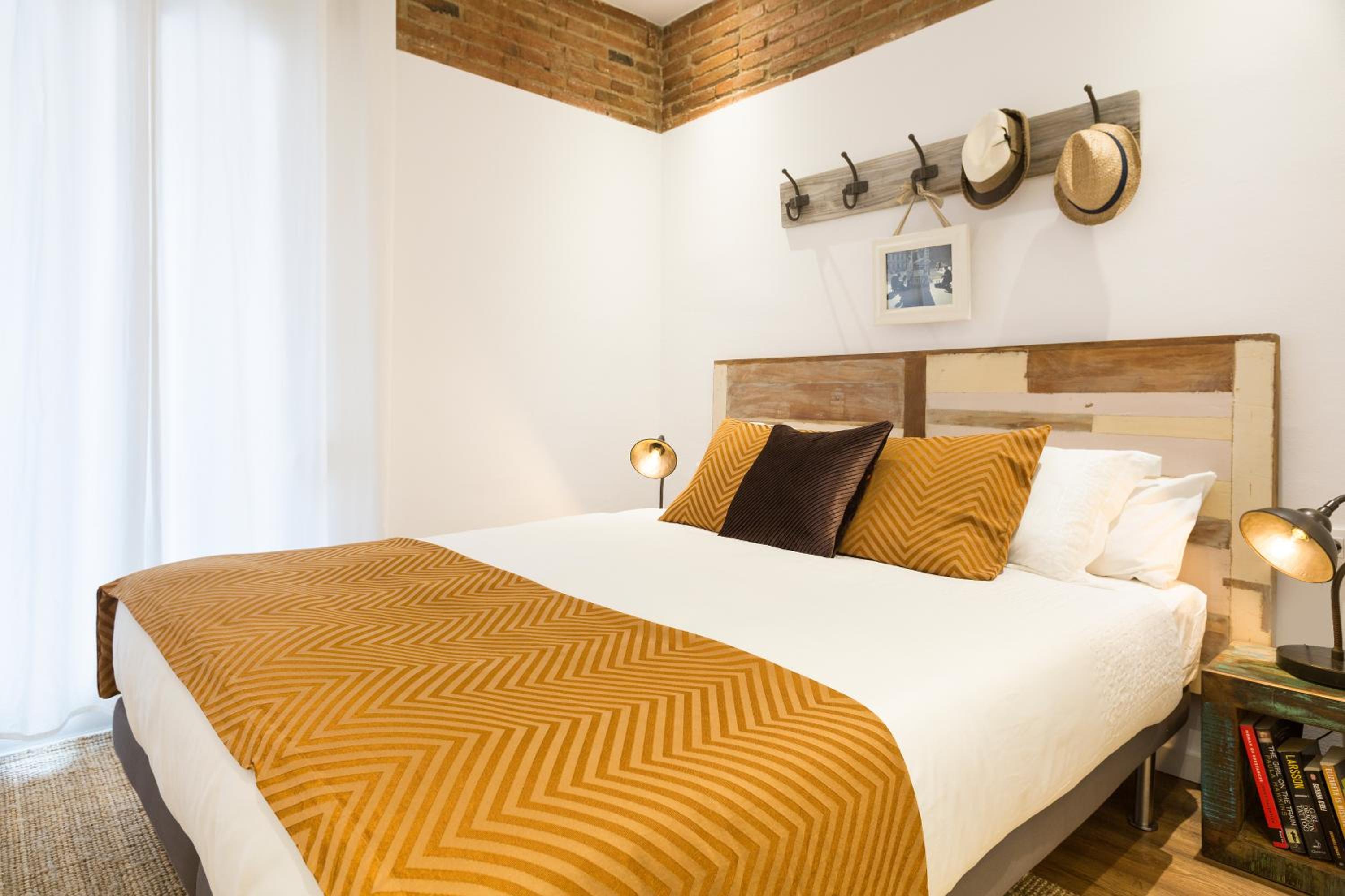 Фото Charming Parallel