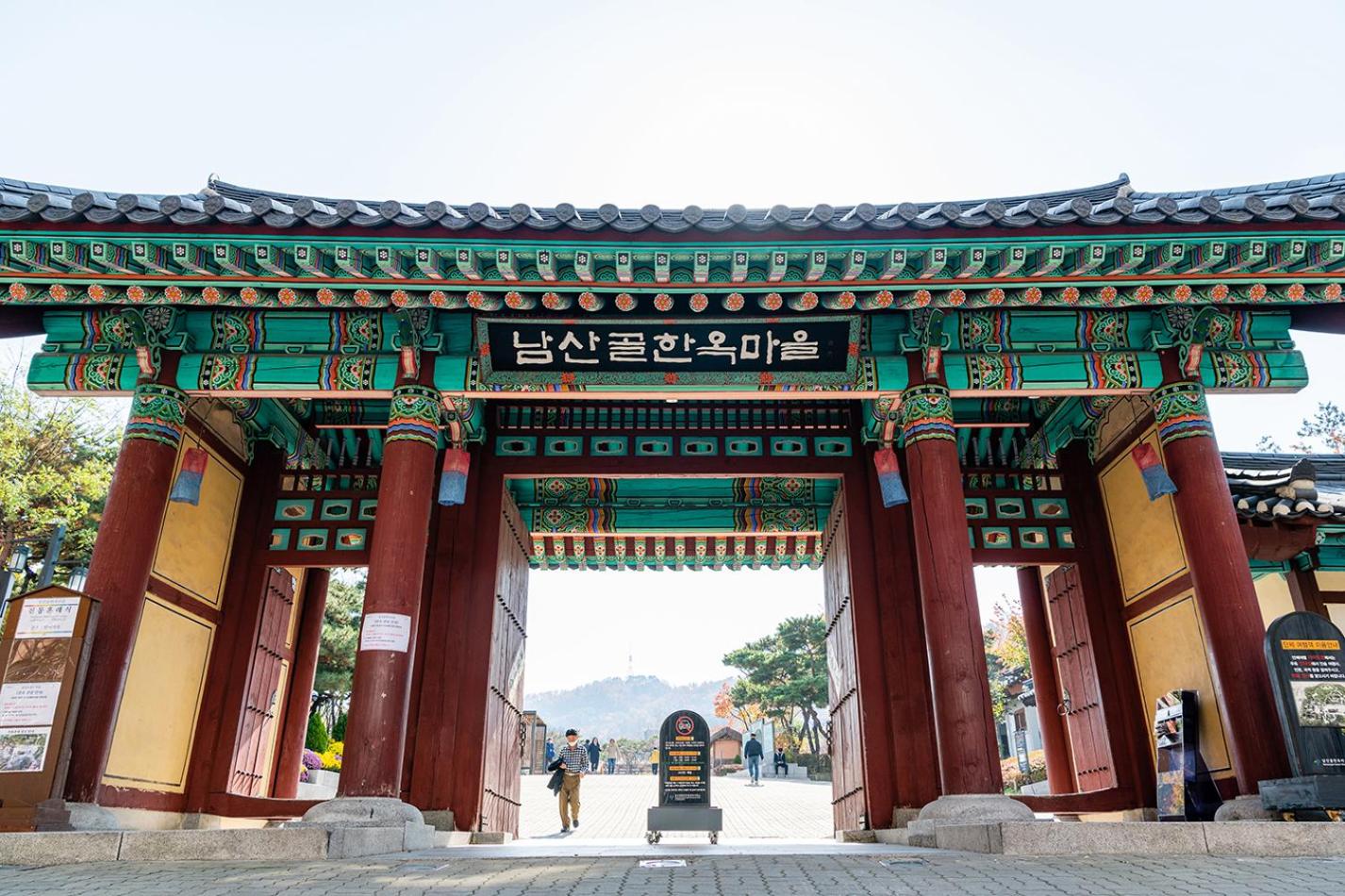 Фото Travelodge Myeongdong Euljiro 