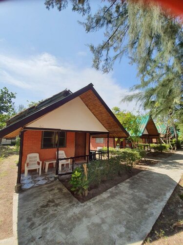 Гостиница Kradan Beach Resort в Транге