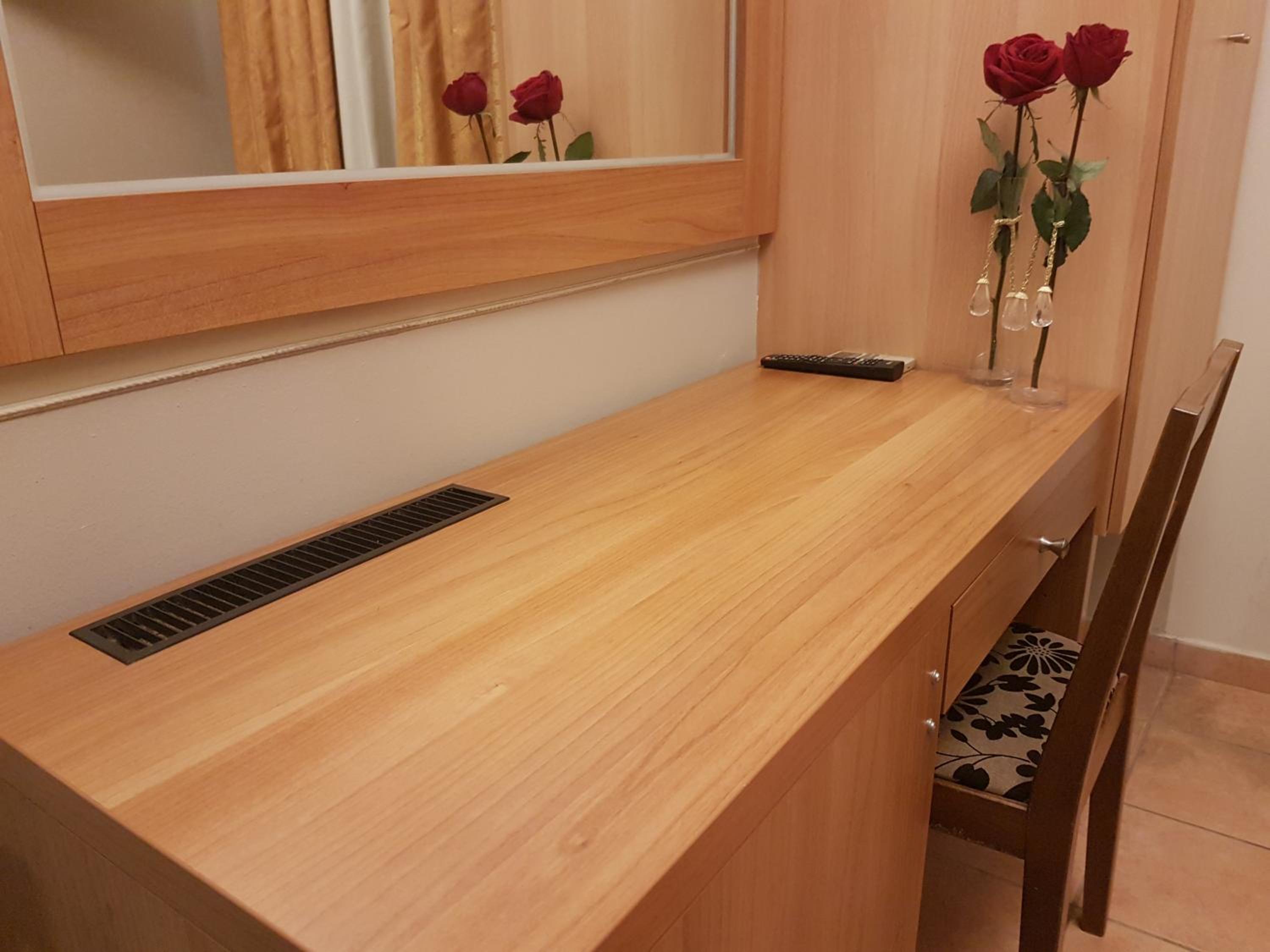 Фото Glaros Hotel