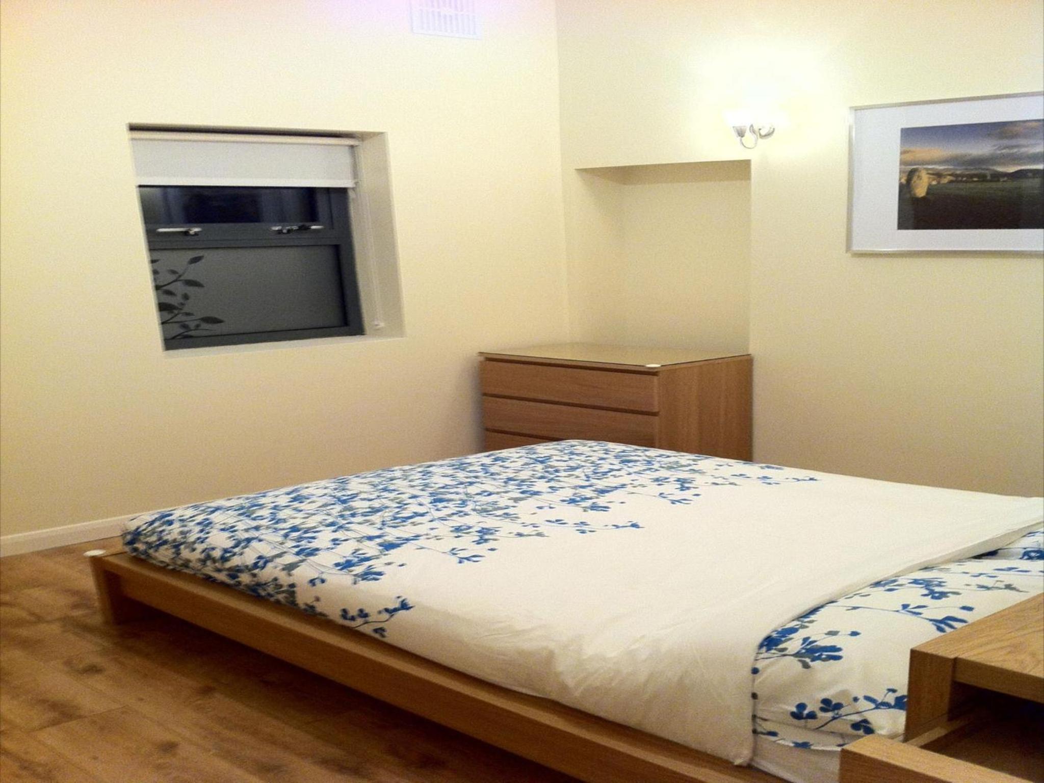 Фото Lyall Apartment Hotel