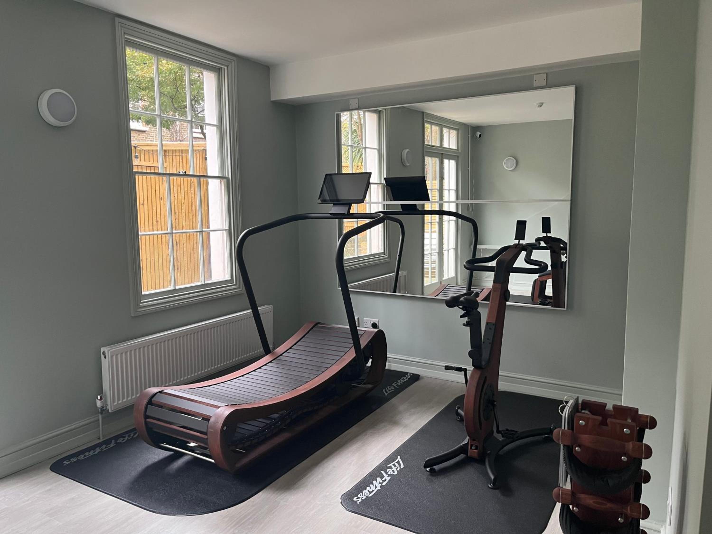 Фото Swinton Hotel