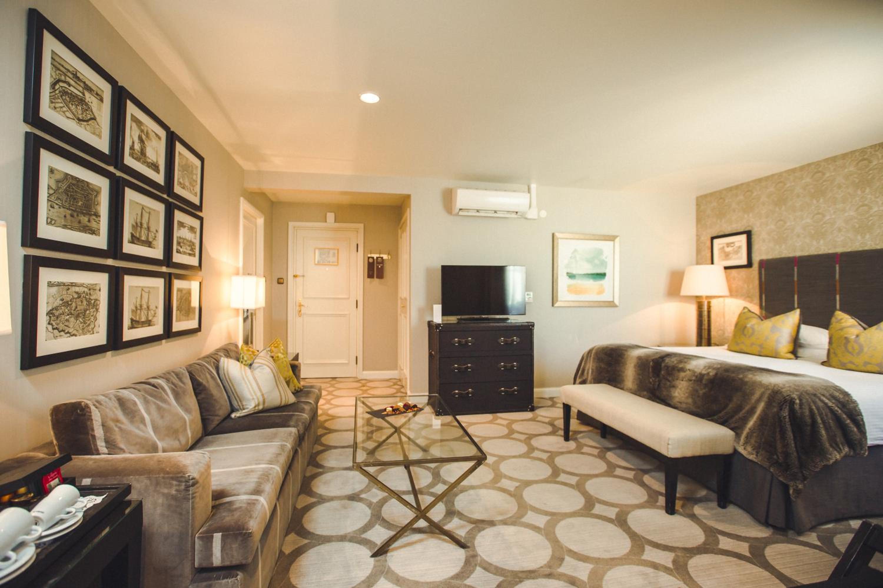 Фото Grand Palace Hotel