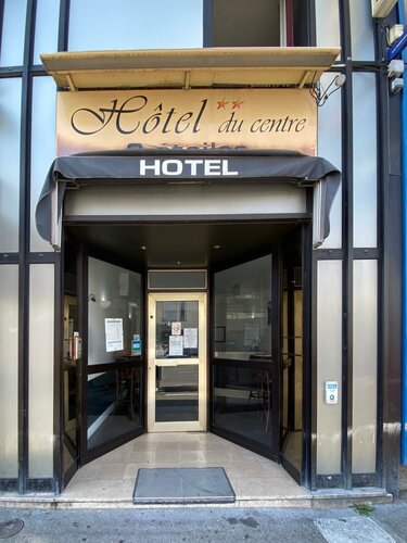 Гостиница Hotel Du Centre Luce Chartres