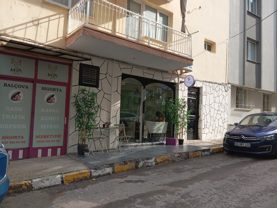 Derya Duz Nail Studio