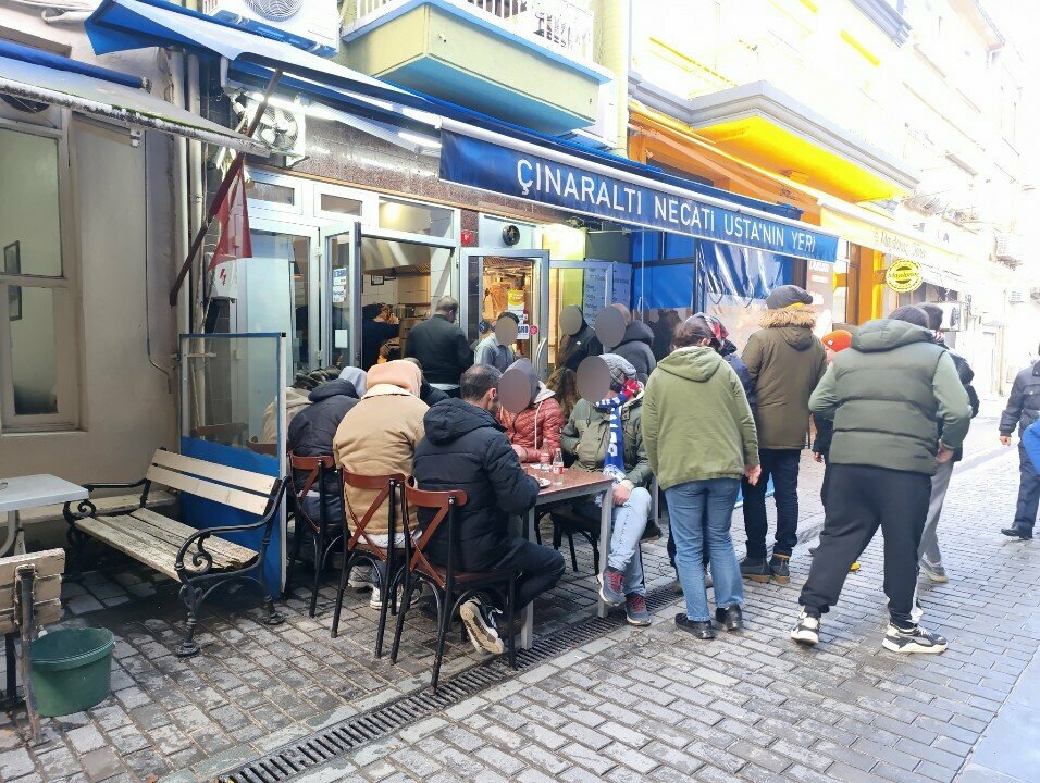مقهى Çınaraltı Necati Usta'nın Yeri ، اسطنبول، صورة
