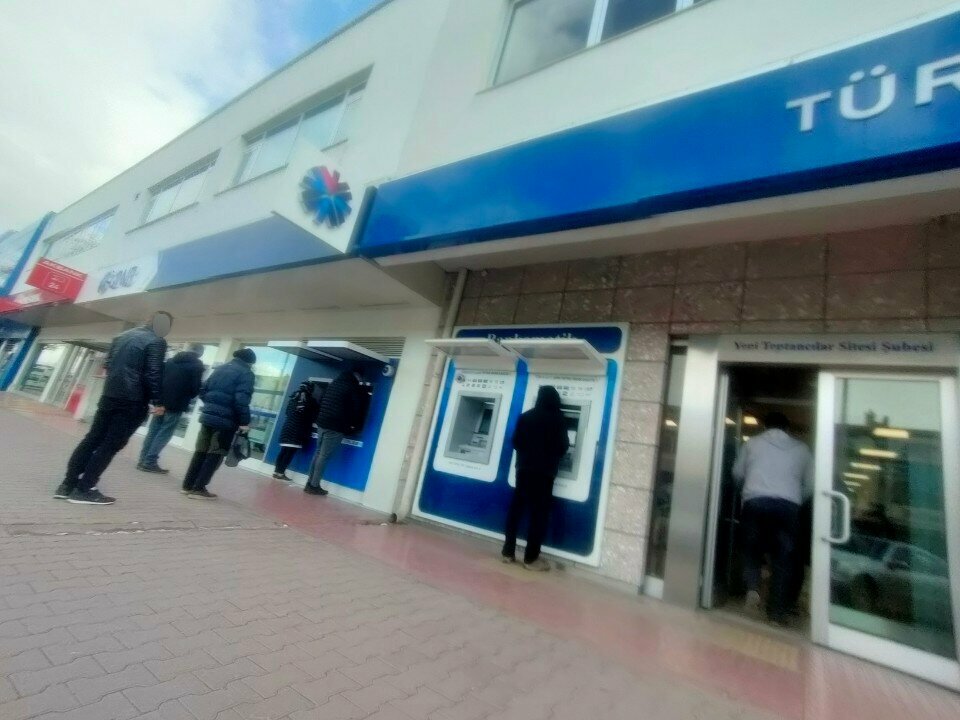 ATM Turkey Is Bank ATM, Konya, photo