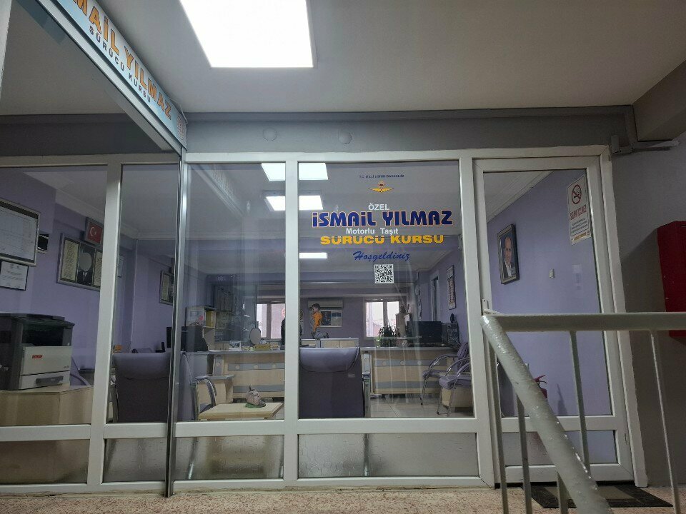 Driving school Ismail Yilmaz Driving School, Izmir, photo