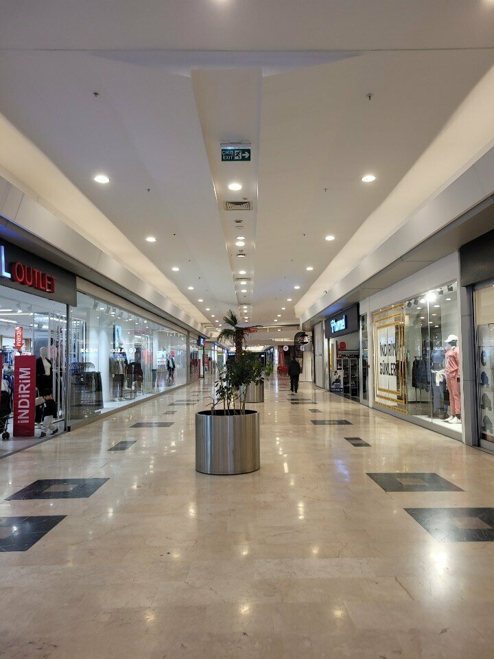 Clothing store Crazy Monkey, Istanbul, photo