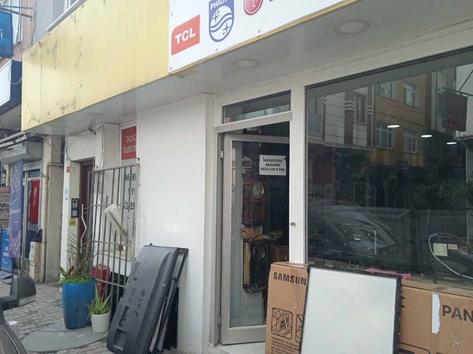 Electronic goods store Dogan Electronics, Istanbul, photo