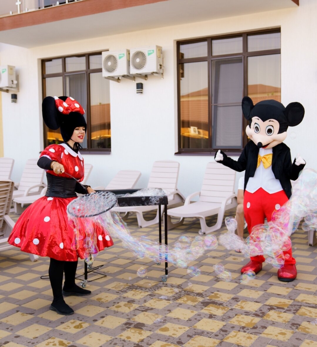 Фото Leonsia Family Hotel