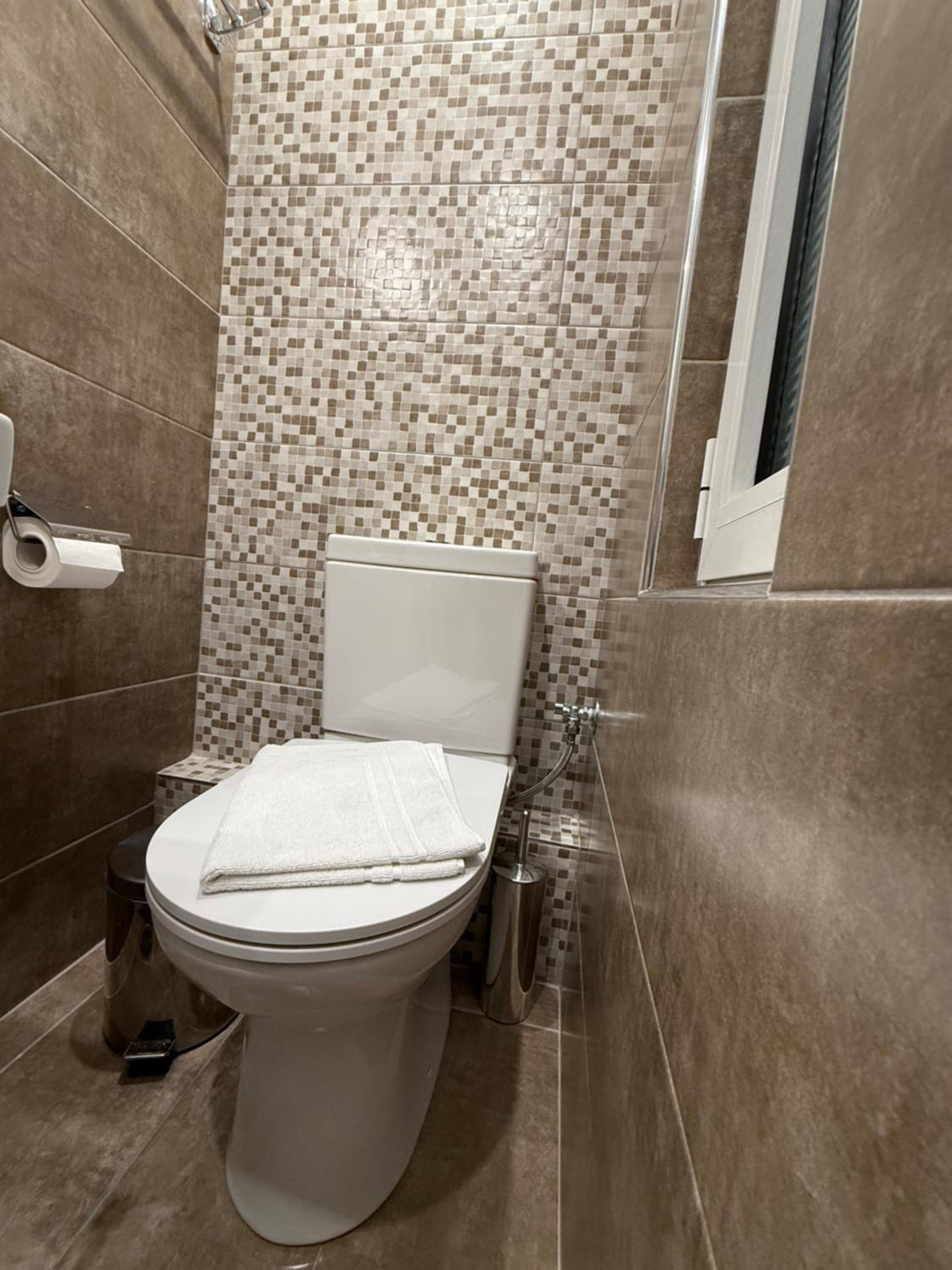 Фото Glaros Hotel