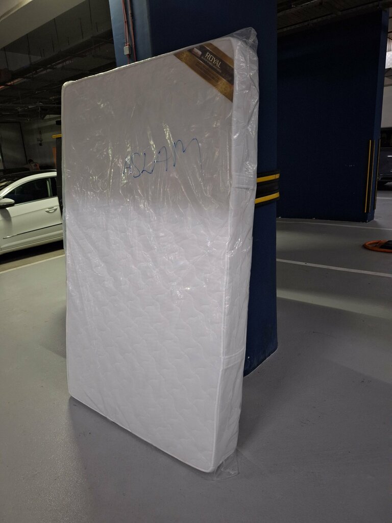 Mattresses Jacob, Dubai, photo