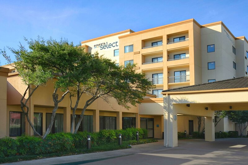 Гостиница Sonesta Select Dallas Central Expressway в Далласе