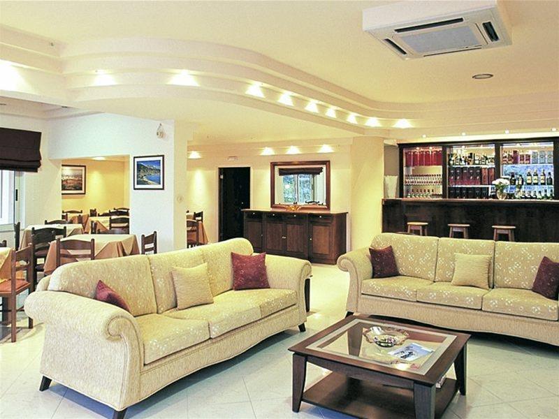 Фото Hiona Holiday Hotel