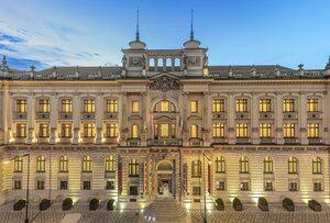 Гостиница Nh Collection Prague Carlo IV