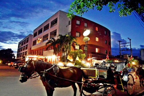 Гостиница Lemo Hotel Serpong