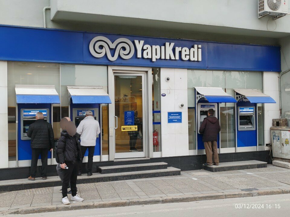 Bank Yapi Kredi, Izmir, photo
