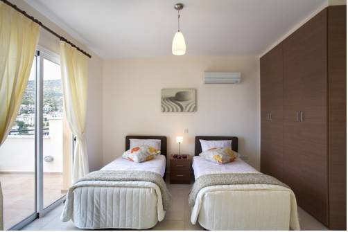 Фото Club Coral View Resort