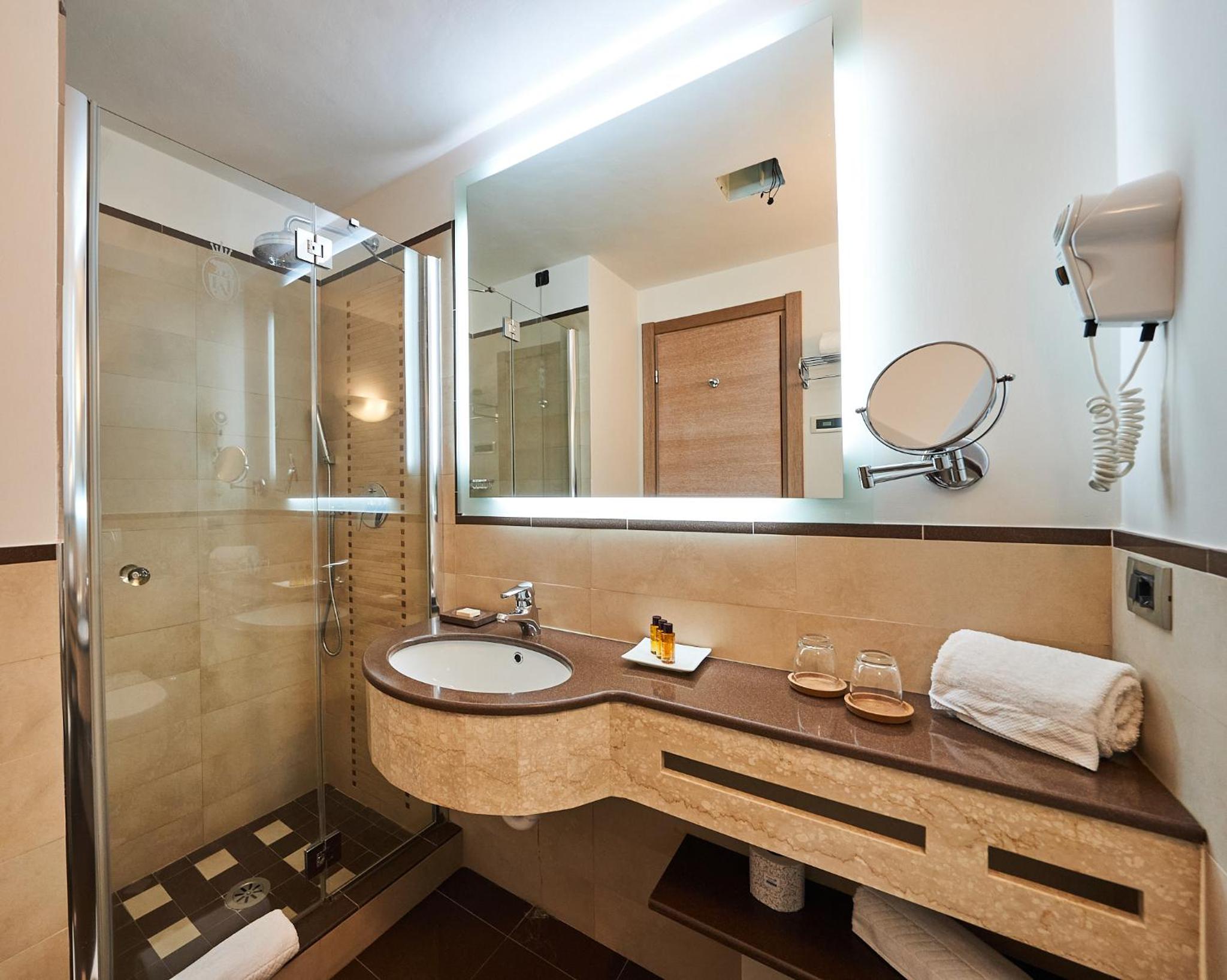 Фото 133037346281