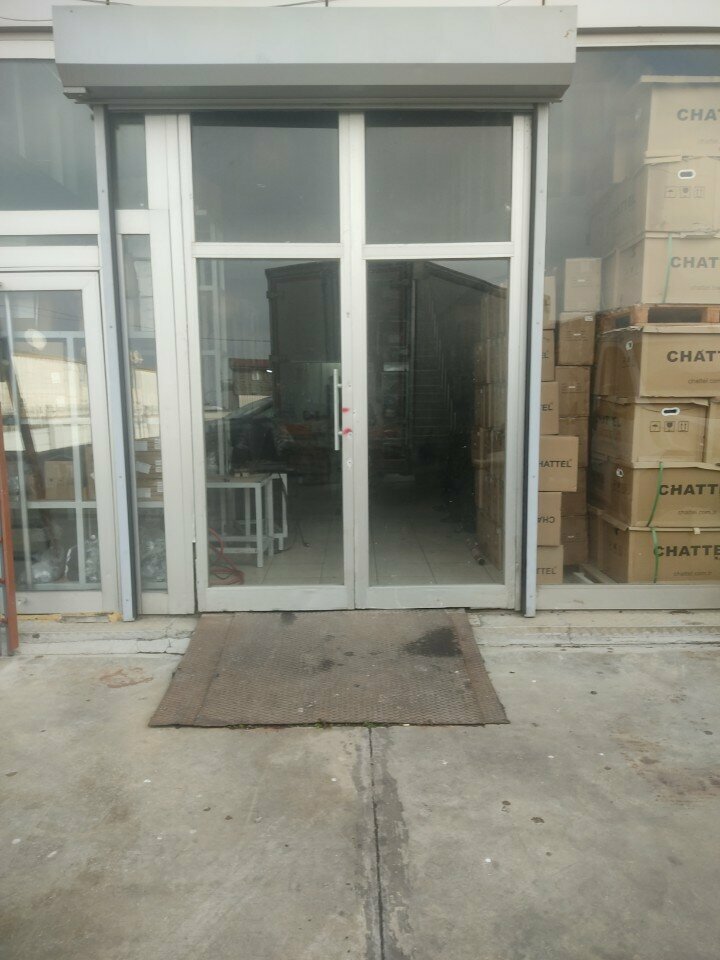 Hardware market Chattel Power Tools, Istanbul, photo