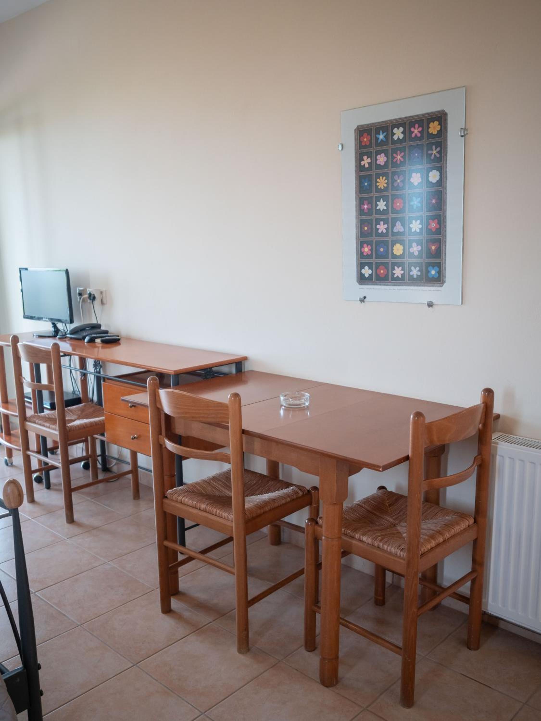 Фото Hotel Xifoupolis