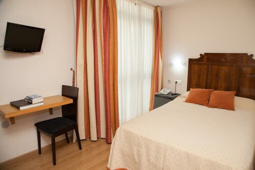 Гостиница Hotel Boa Vila в Понтеведре