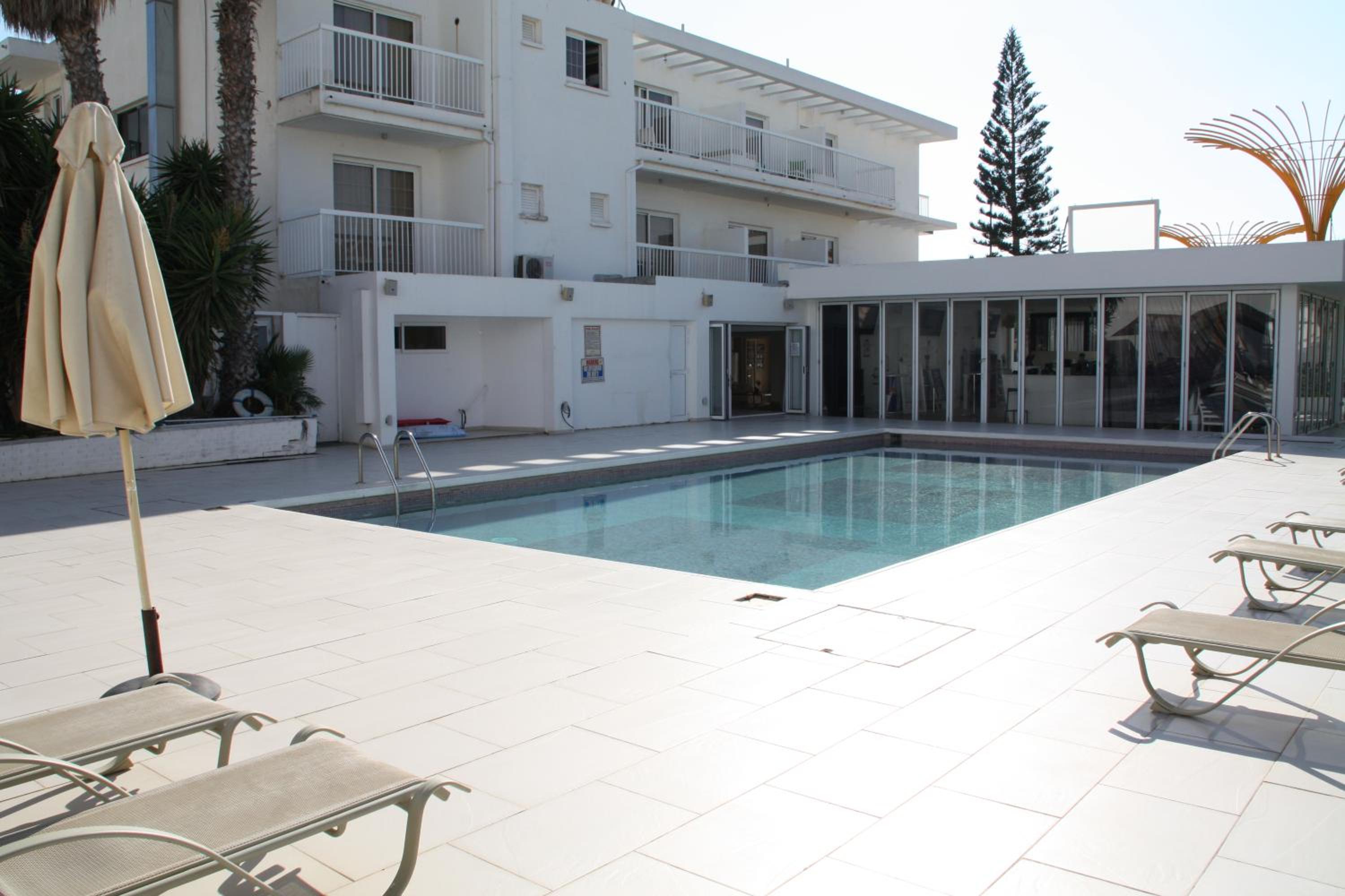 Фото L' Eros Hotel