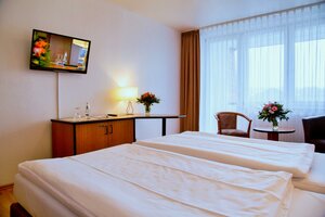 Comfort Hotel Bernau (Brandenburg, Barnim, Zepernicker Chaussee, 37), hotel