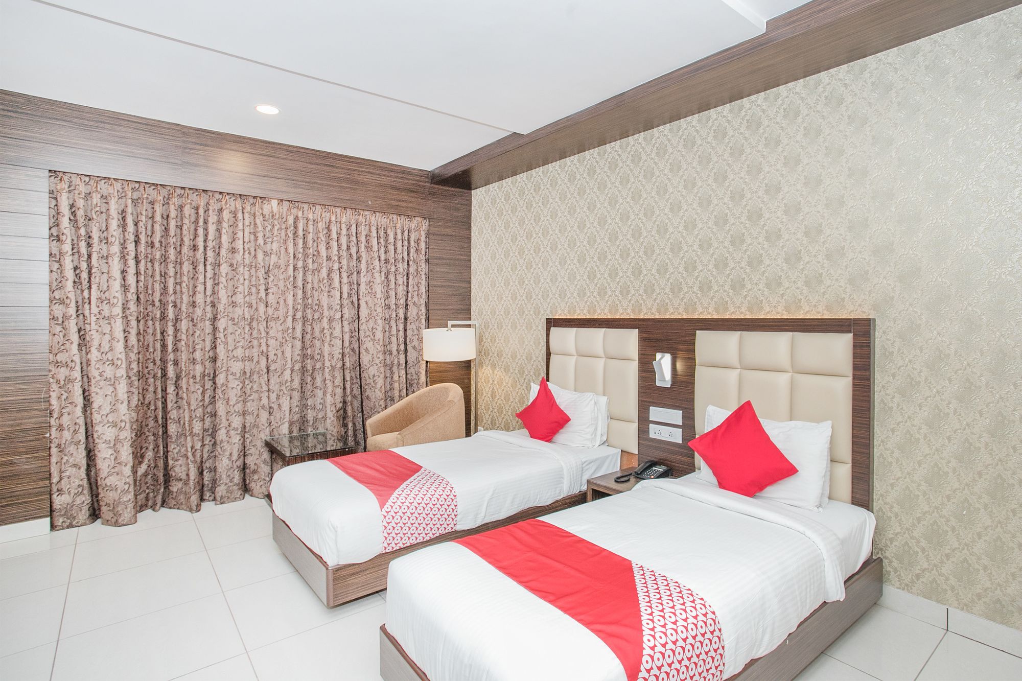 Фото West Fort Hotel