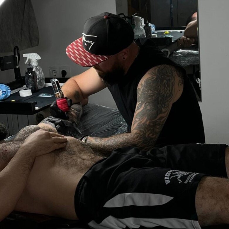 Бурят әйелінің жалаңаш суреті