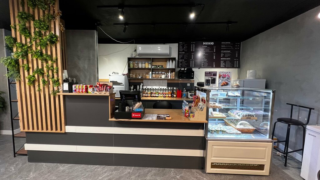 Coffee shop CoffeeBee, Almaty, photo