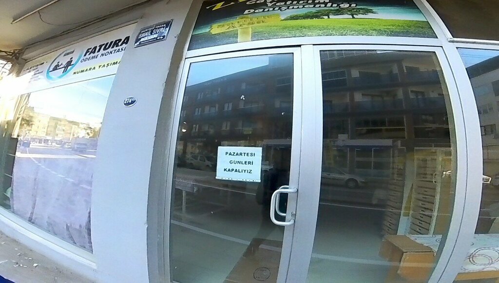 Mobile phone store Zigana Communication, Izmir, photo