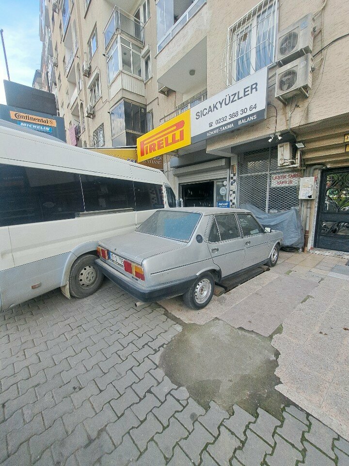 Tire service Pirelli Lastikleri - Sıcakyüzler Site Oto, Izmir, photo