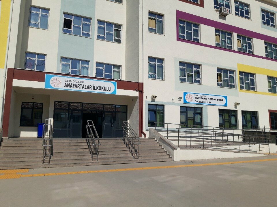 School Mustafa Kemal Pasha Middle School, Izmir, photo